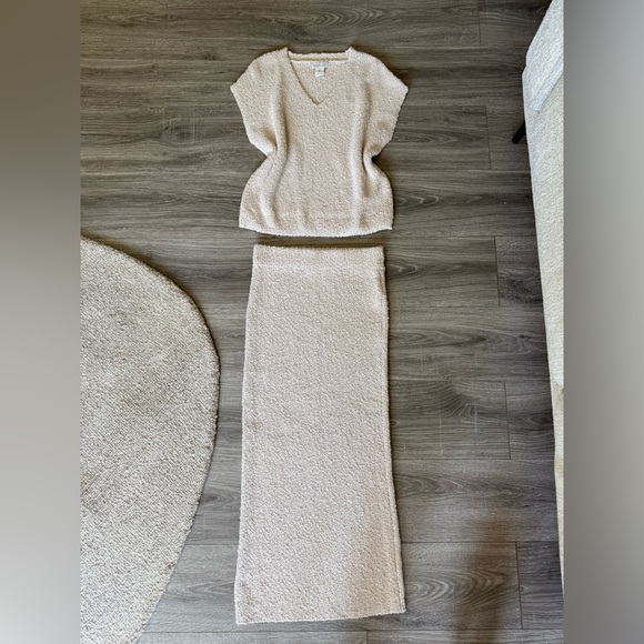 Rachel Zoe 2 Piece Set - Picture 1 of 3